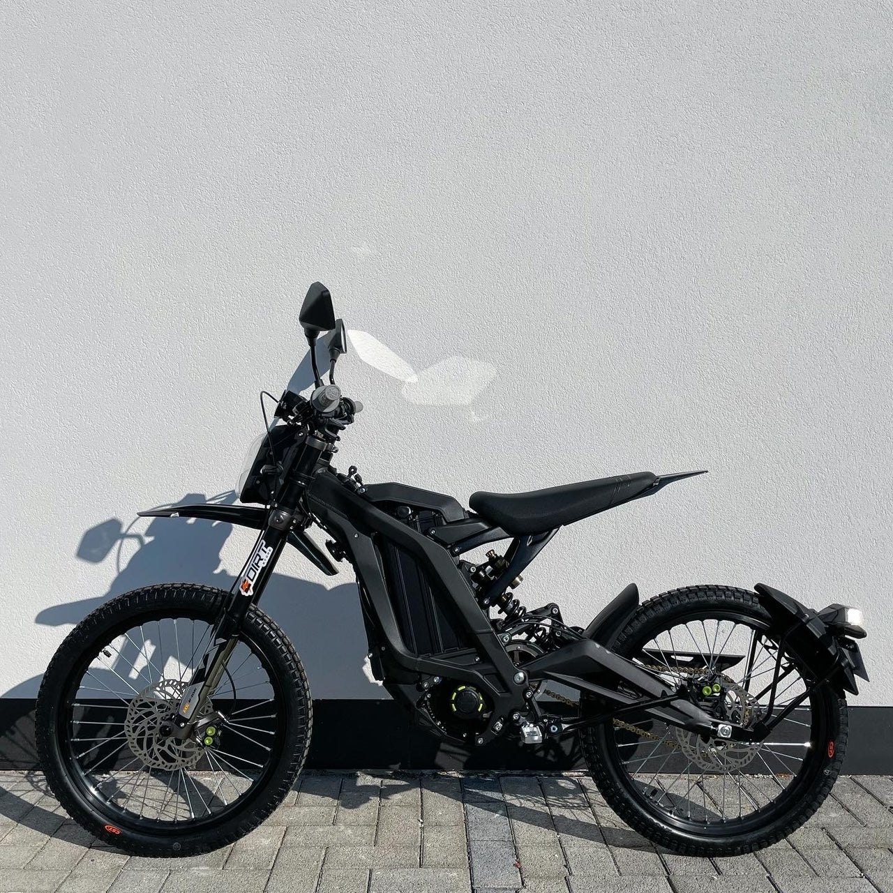 Sur-Ron Light Bee MY 2023 - gehomologeerd