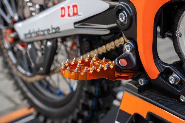 Sur-Ron Ultra Bee - Custom Build 'KTM' (L3e)